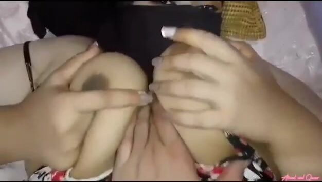 منقبه متناكه الفحل ينيك خرم طيزها الواسع