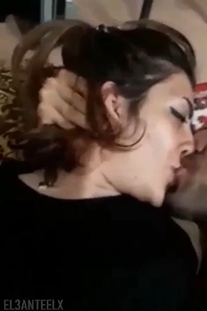 شرموطة مصرية تتناك خلفي ومكسوفة من التصوير – سكس مصري