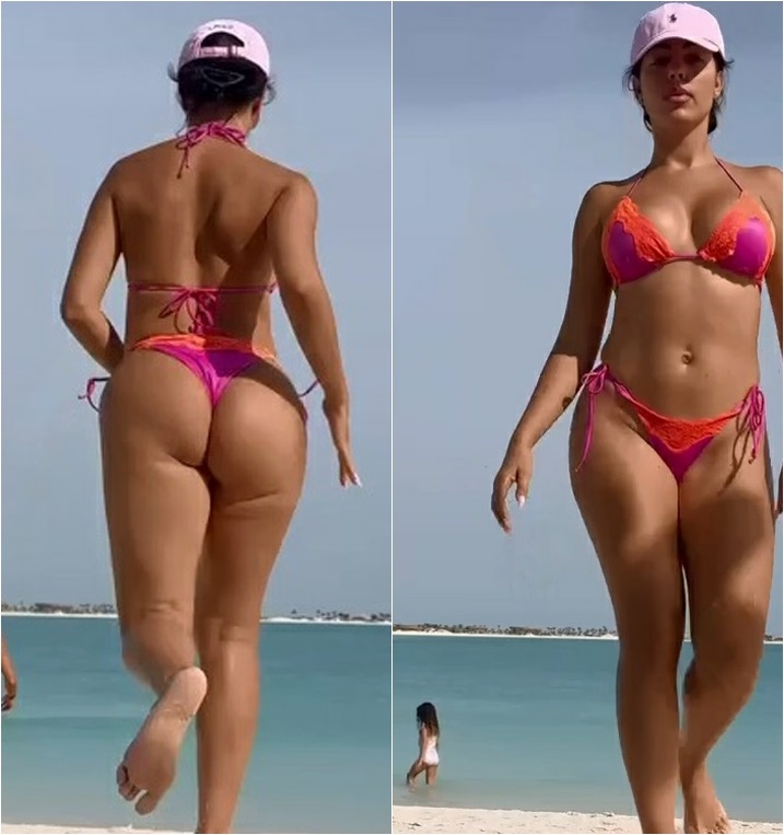 جورجينا رودريغيز بالبكيني على البحر