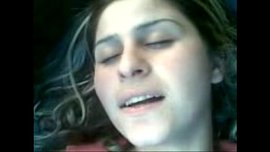 لك دخيلو لأيرك تؤبرني – سكس عربي سورية محرومة في السيارة