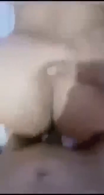 سكس مصري فشخها نيك وتقوله ياابن العرص