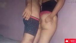 سكس علي الواقف فحل جزائري ينيك عمته من طيزها الكبيره