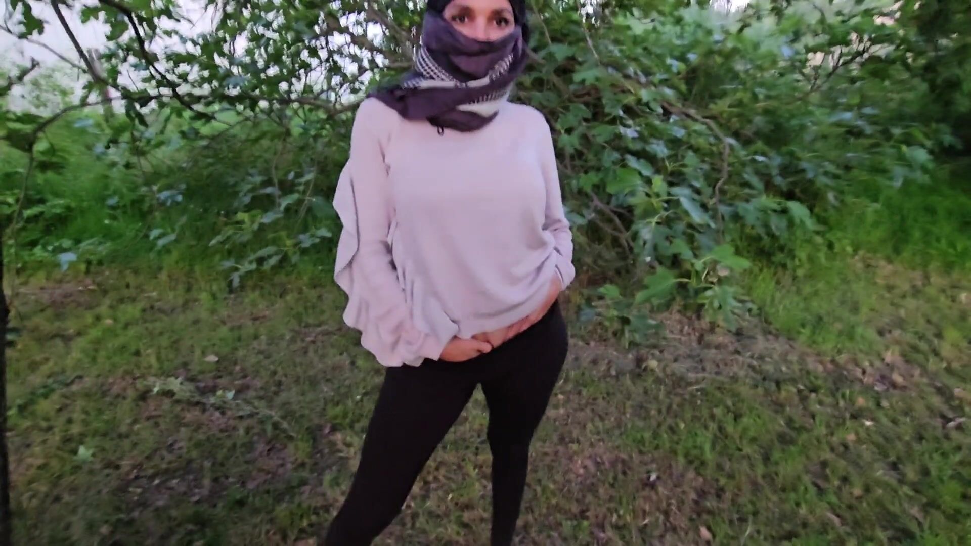 افلام سكس محجبة تنتاك في البارك
